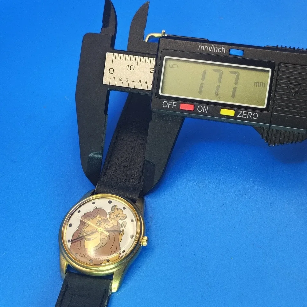 Vintage 1996 Timex Disney The Lion King 33mm Women's Quartz‎ Watch Logo Leather